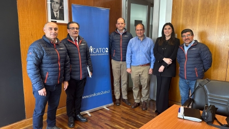 En reunión sostenida el día miércoles 30 de agosto con el Gobernador Rodrigo Díaz.